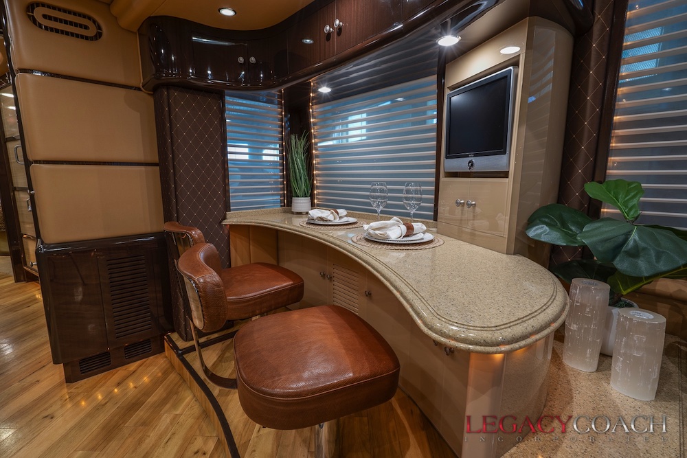 2008 Prevost Liberty H3-45 For Sale