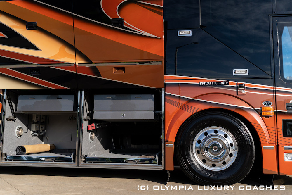 2008 Prevost Liberty H3-45 For Sale