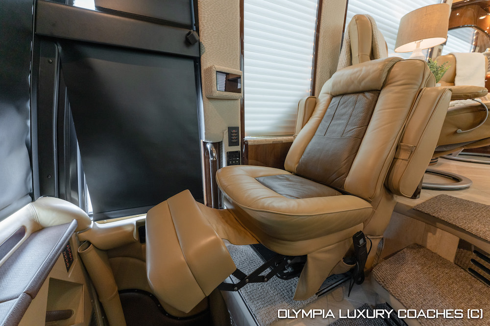 2008 Prevost Liberty H3-45 For Sale