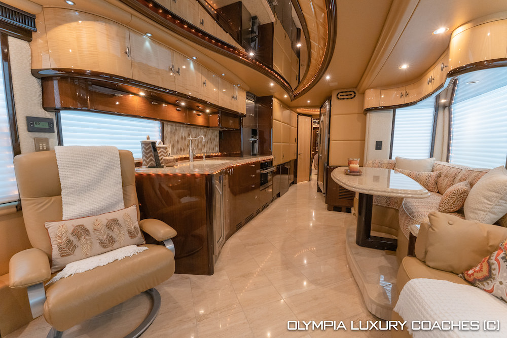 2008 Prevost Liberty H3-45 For Sale