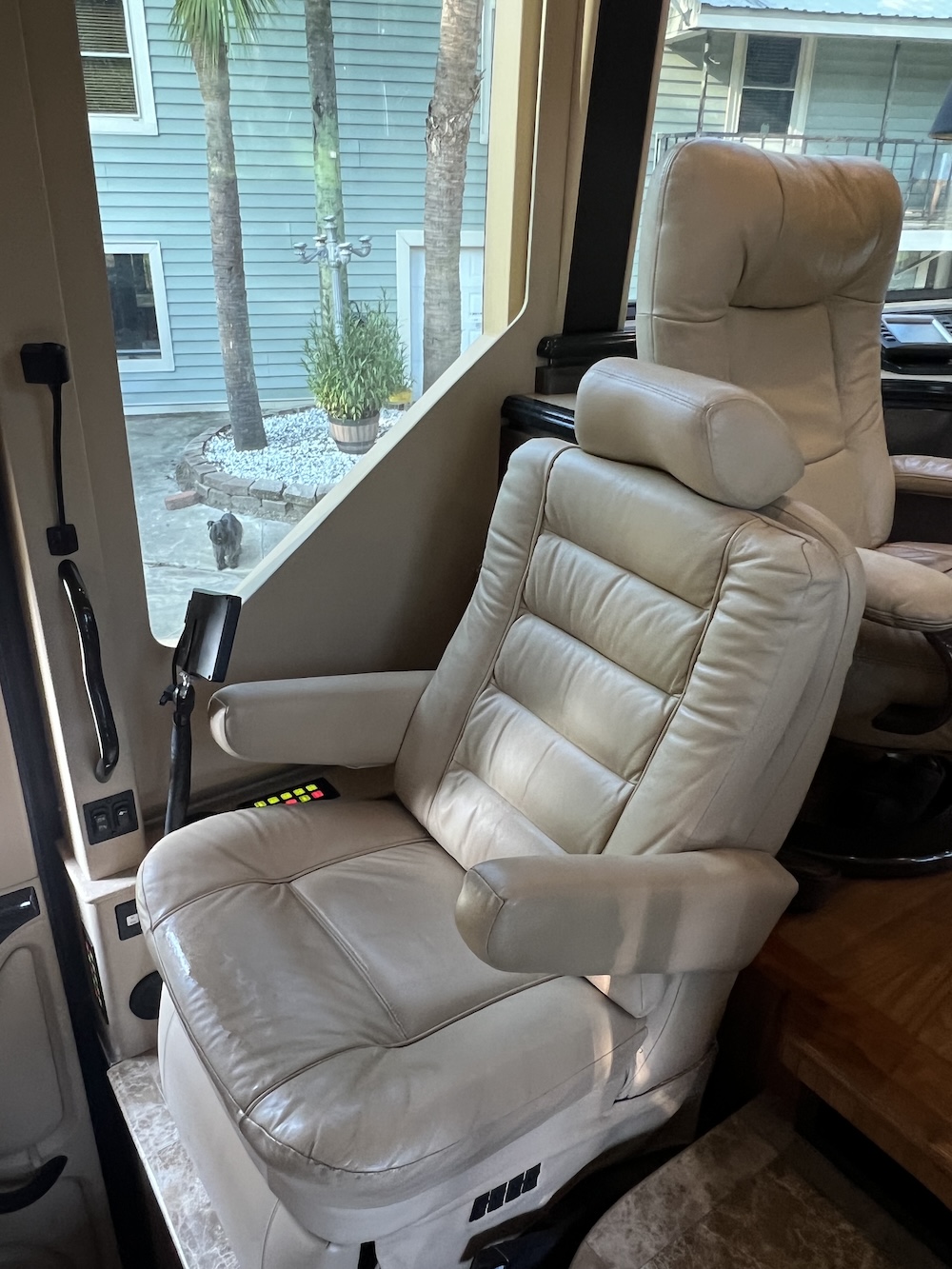 2008 Prevost  Marathon H3-45 For Sale