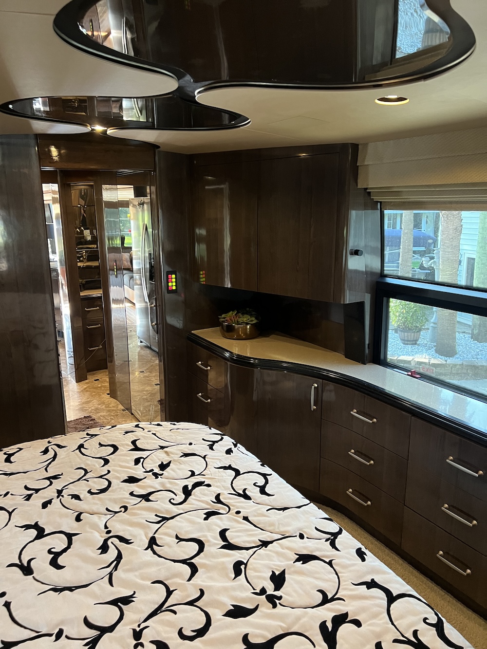 2008 Prevost  Marathon H3-45 For Sale