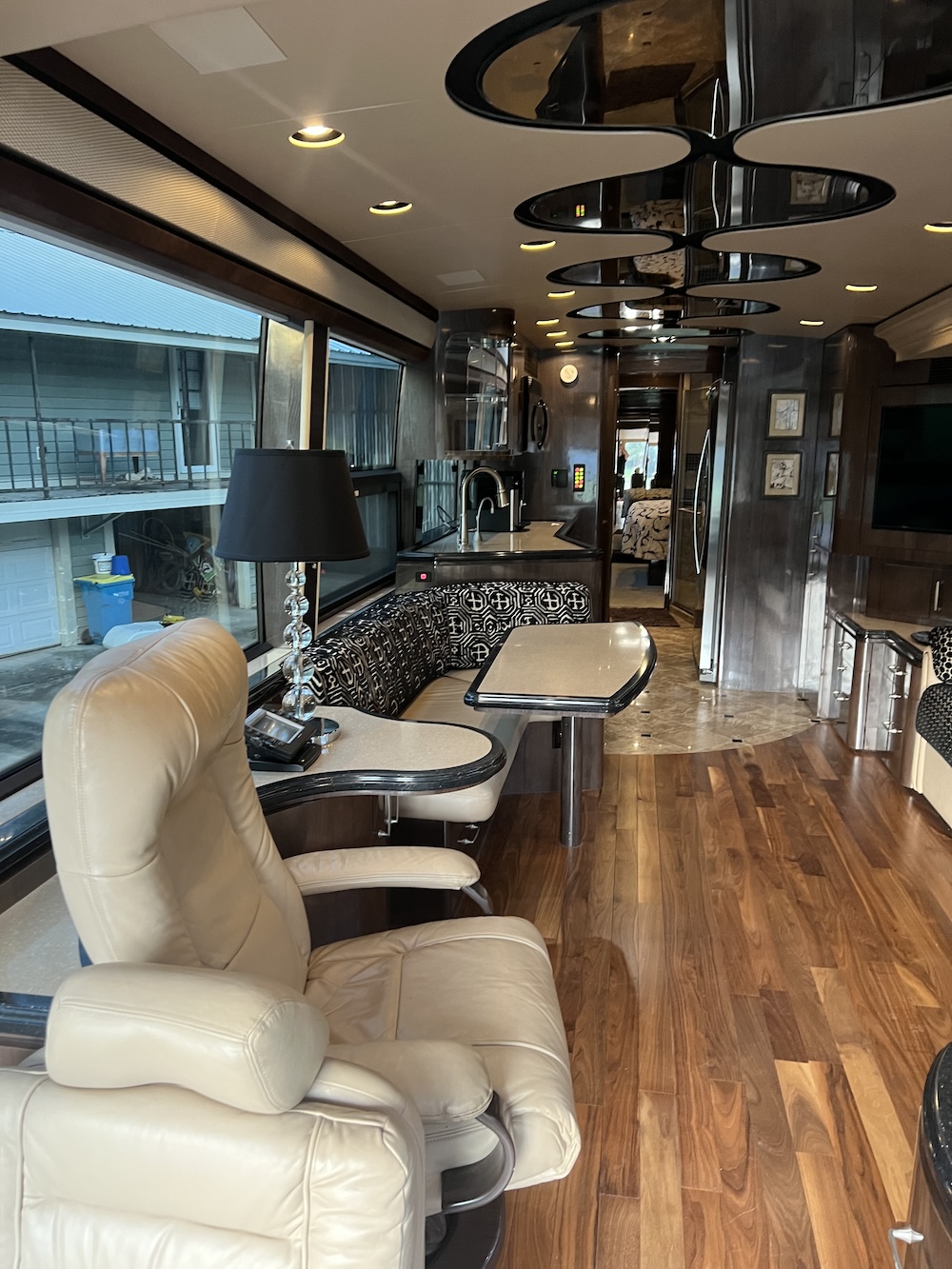 2008 Prevost Marathon H3-45 For Sale