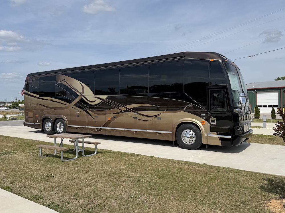 2008 Prevost Marathon H3-45 For Sale