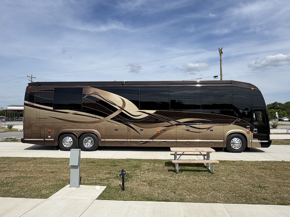 2008 Prevost Marathon H3-45 For Sale