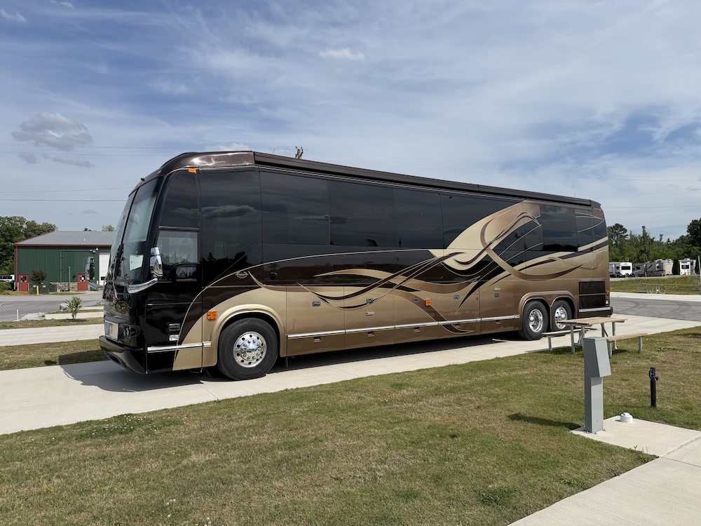 2008 Prevost Marathon H3-45 For Sale