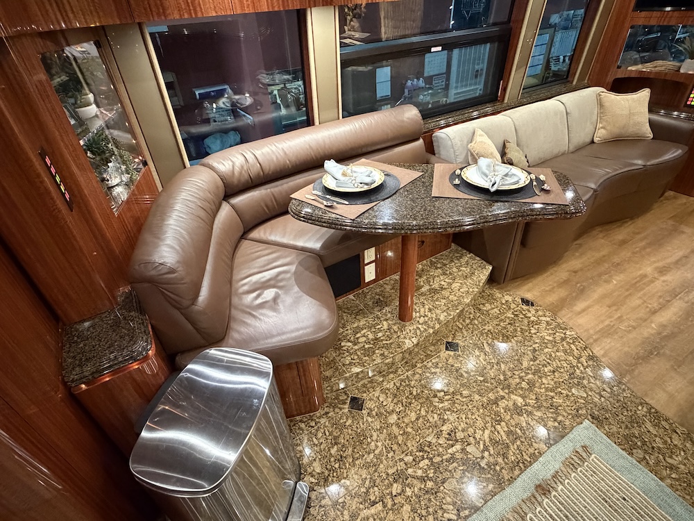 2008 Prevost Marathon H3-45 For Sale
