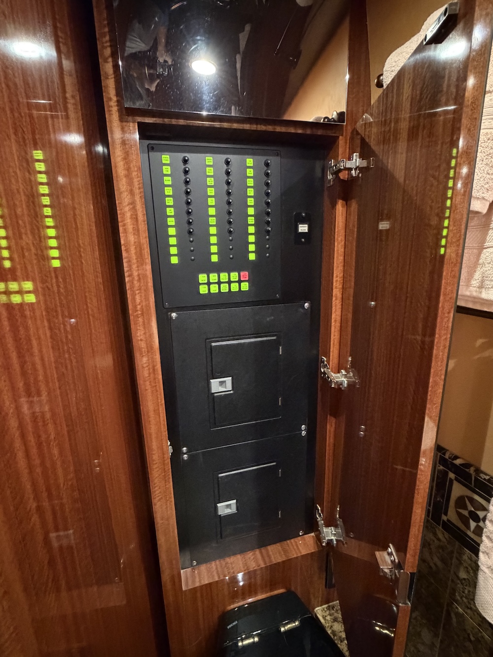 2008 Prevost Marathon H3-45 For Sale