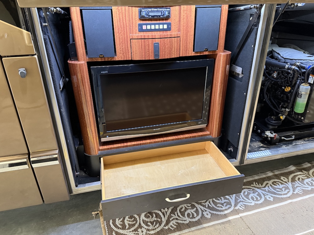 2008 Prevost Marathon H3-45 For Sale
