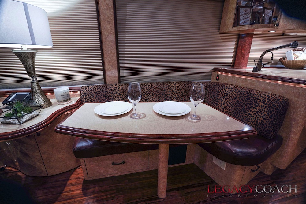 2008 Prevost Marathon H3-45 For Sale