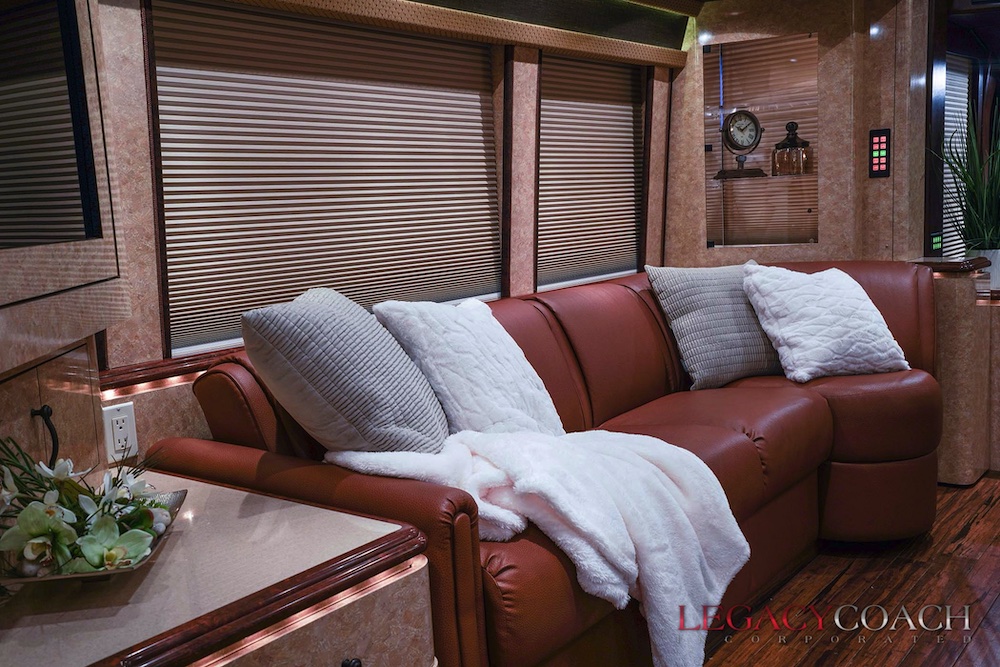 2008 Prevost Marathon H3-45 For Sale