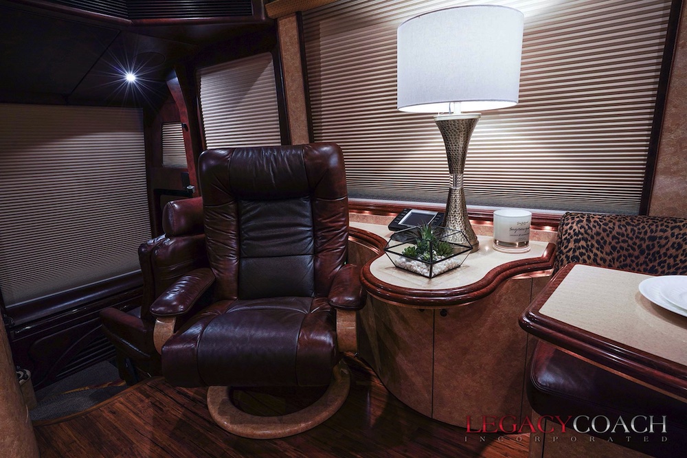 2008 Prevost Marathon H3-45 For Sale