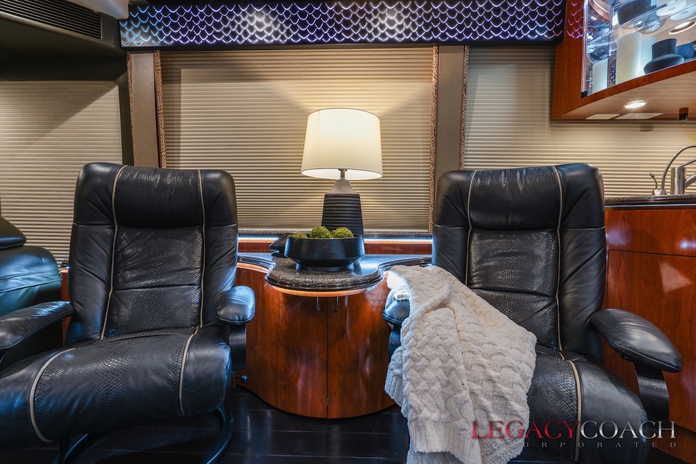 2008 Prevost Marathon H3-45 For Sale