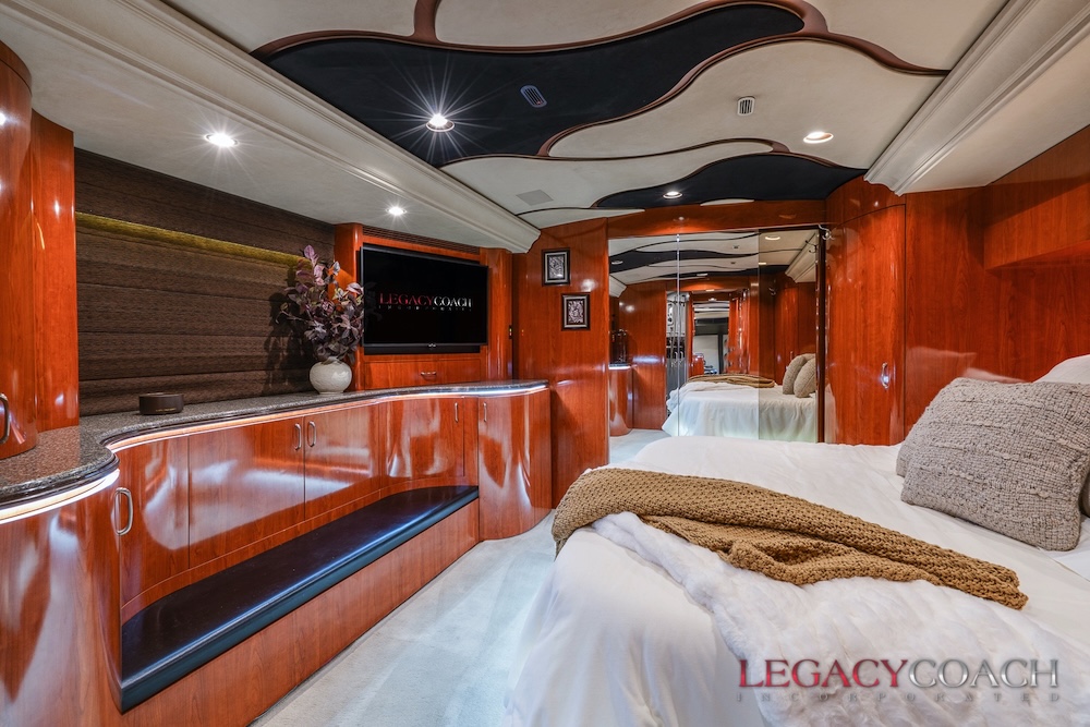 2008 Prevost Marathon H3-45 For Sale