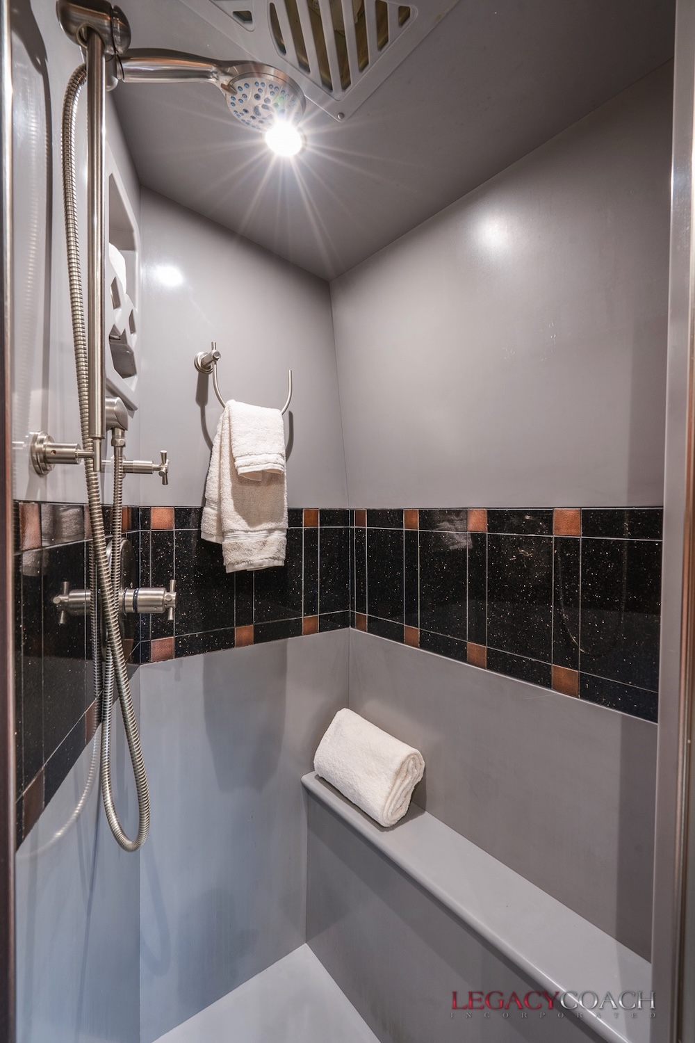 2008 Prevost Marathon H3-45 For Sale