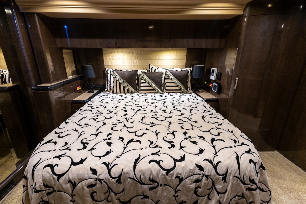 2008 Prevost Marathon H3-45 For Sale