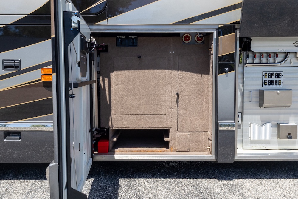 2008 Prevost Marathon H3-45 For Sale