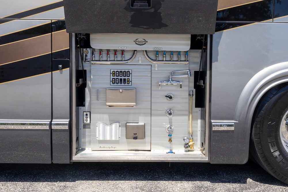 2008 Prevost Marathon H3-45 For Sale