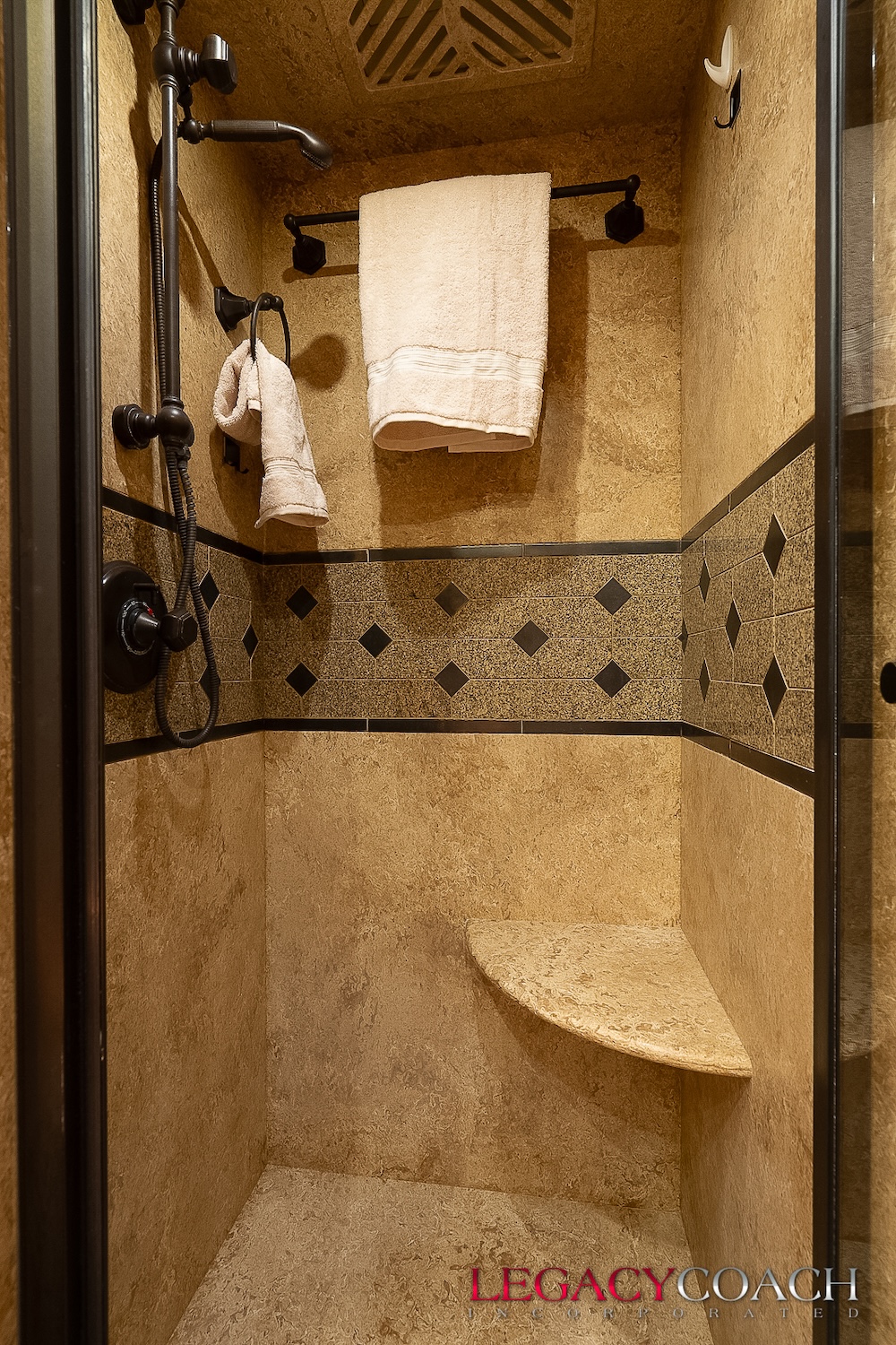 2008 Prevost Marathon XLII For Sale