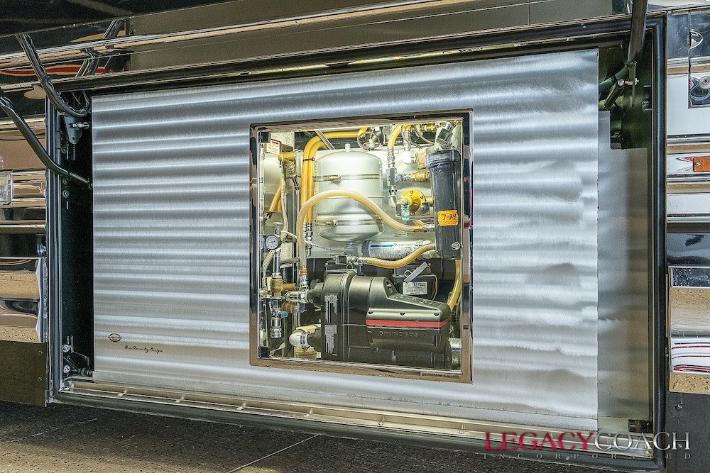 2008 Prevost Marathon XLII For Sale