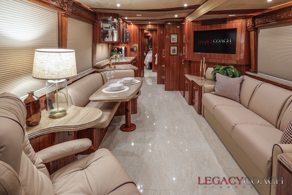 2008 Prevost Marathon XLII For Sale