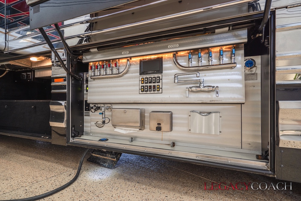 2008 Prevost Marathon XLII For Sale