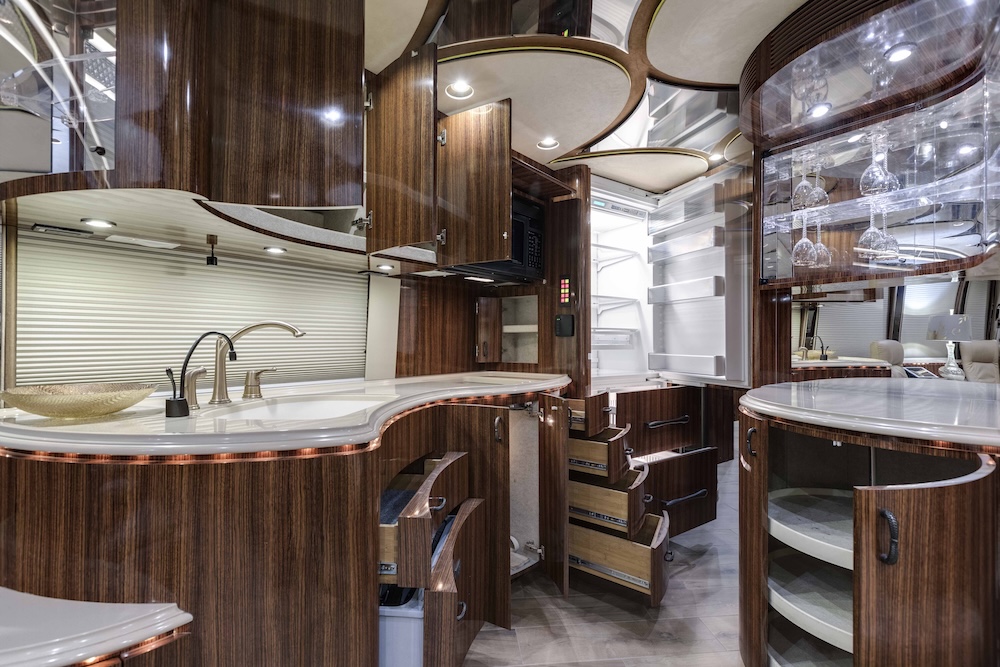 2008 Prevost Marathon XLII For Sale
