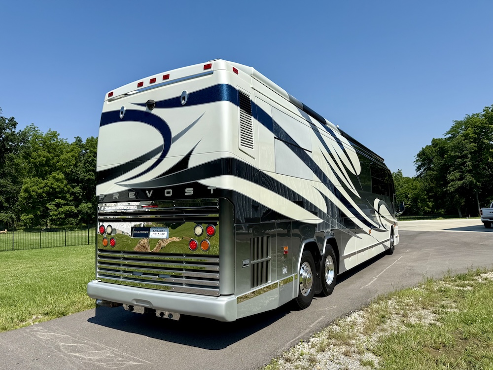 2008 Prevost Millennium  H3-45 For Sale
