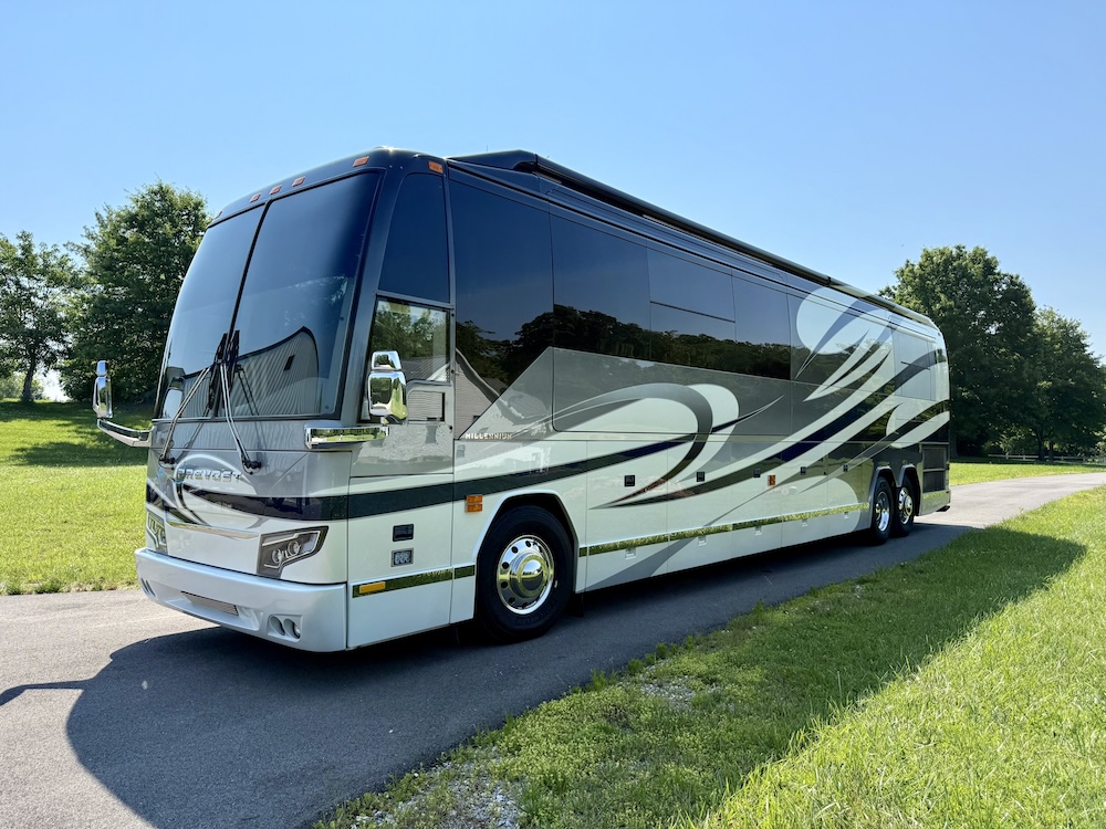 2008 Prevost Millennium  H3-45 For Sale