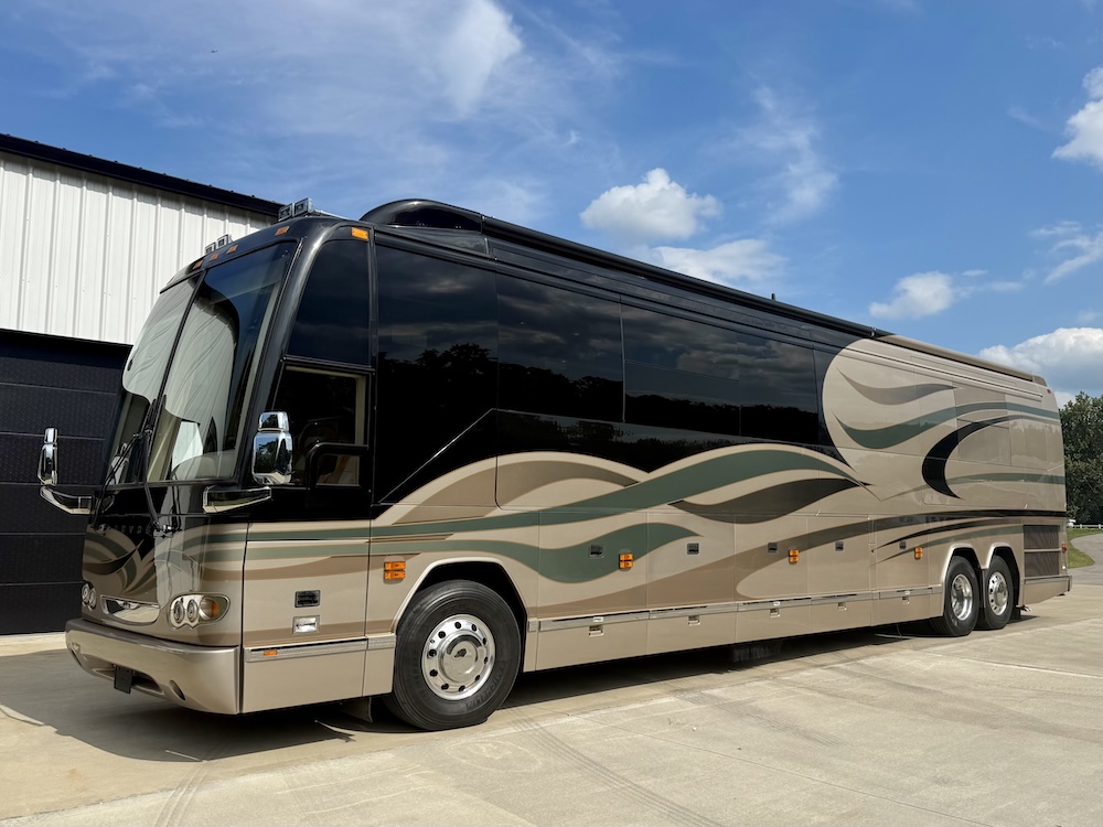 2008 Prevost Parliament H3-45 For Sale