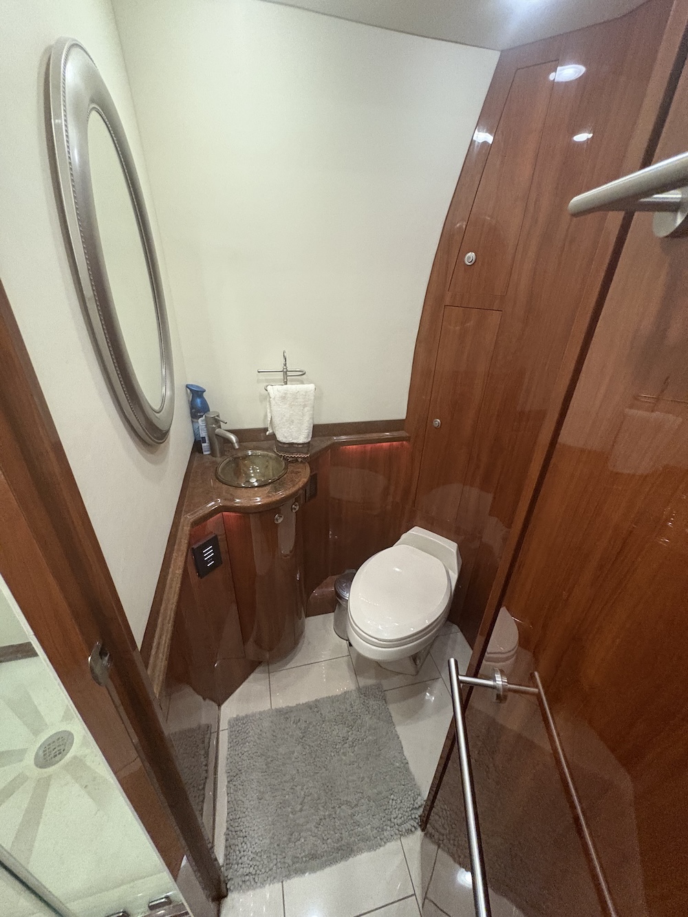 2008 Prevost Parliament H3-45 For Sale