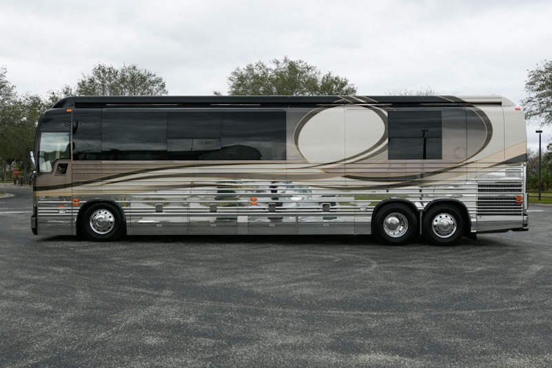 2008 Prevost Parliament XLII For Sale