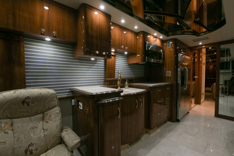 2008 Prevost Parliament XLII For Sale