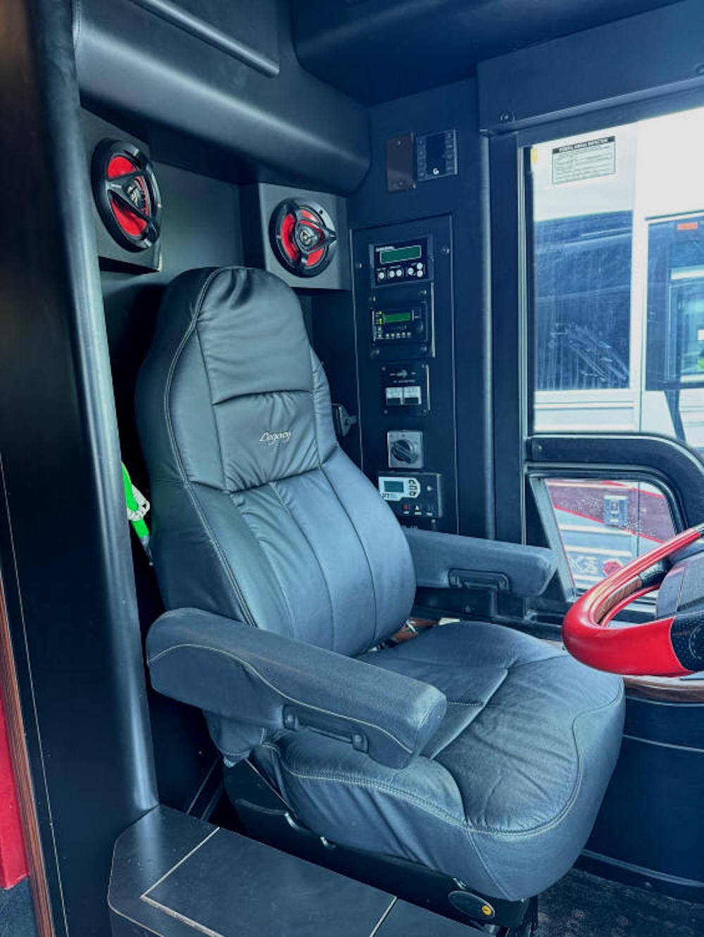 2008 Prevost XLII For Sale