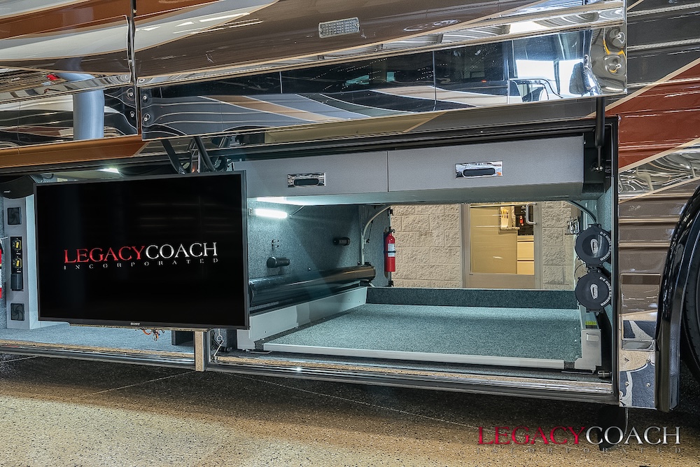 2007 Prevost Country Coach XLII For Sale