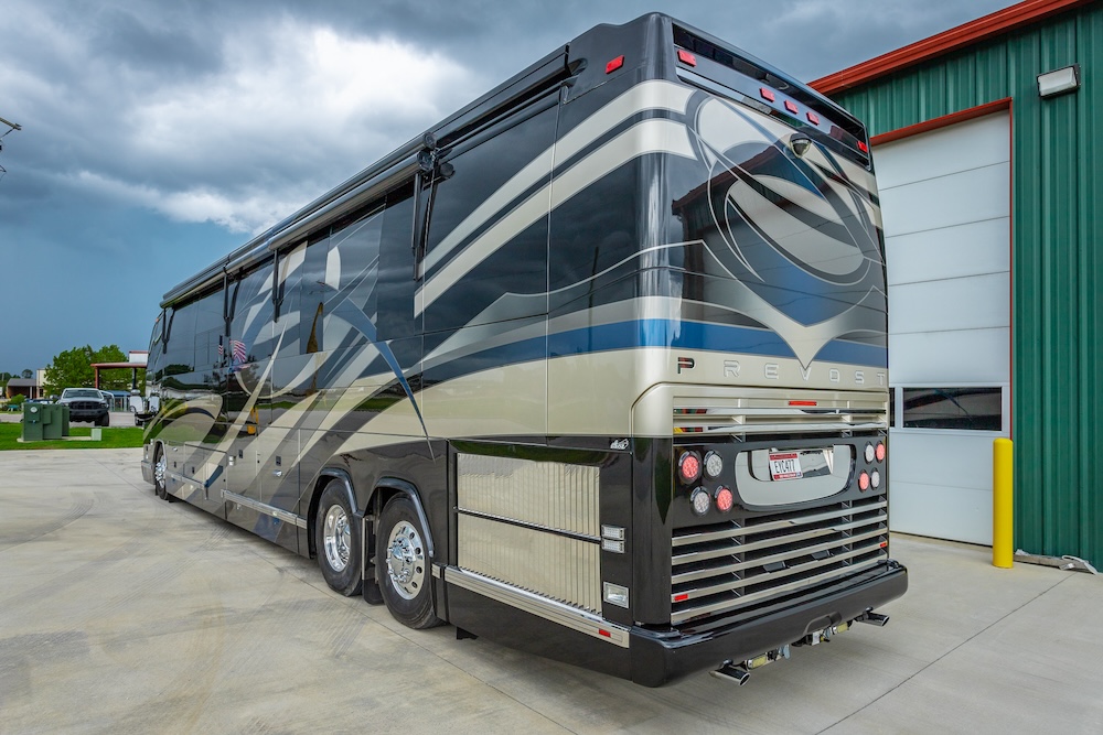 2009 Prevost Featherlite  H3-45 For Sale