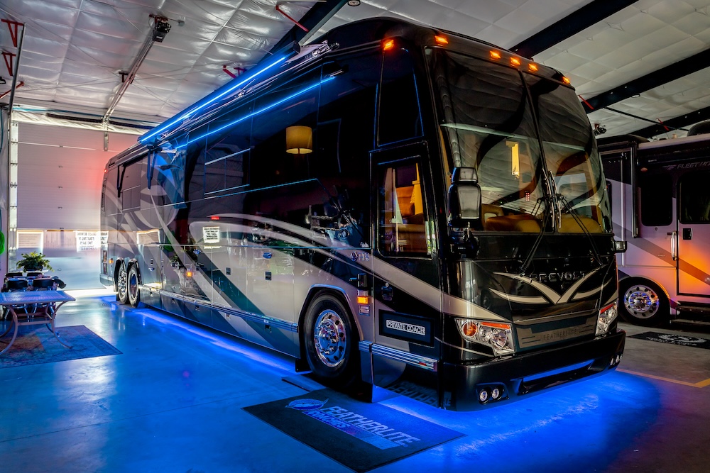 2009 Prevost Featherlite  H3-45 For Sale