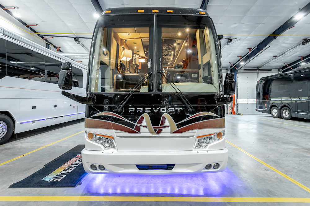 2009 Prevost Featherlite H3-45 For Sale