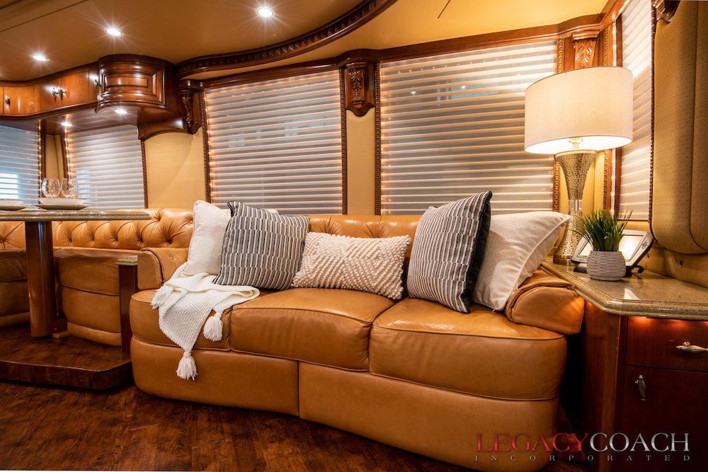 2009 Prevost Liberty H3-45 For Sale