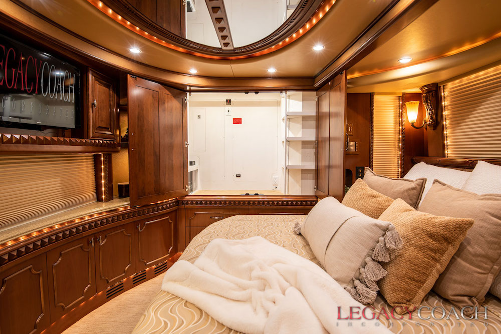 2009 Prevost Liberty H3-45 For Sale