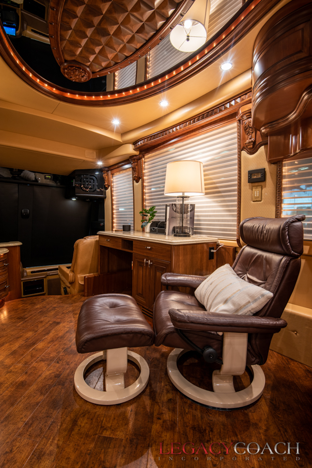 2009 Prevost Liberty H3-45 For Sale