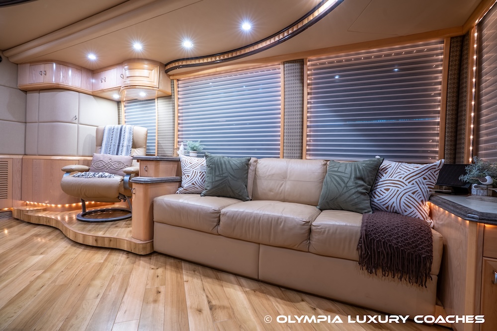2009 Prevost Liberty  H3-45 For Sale