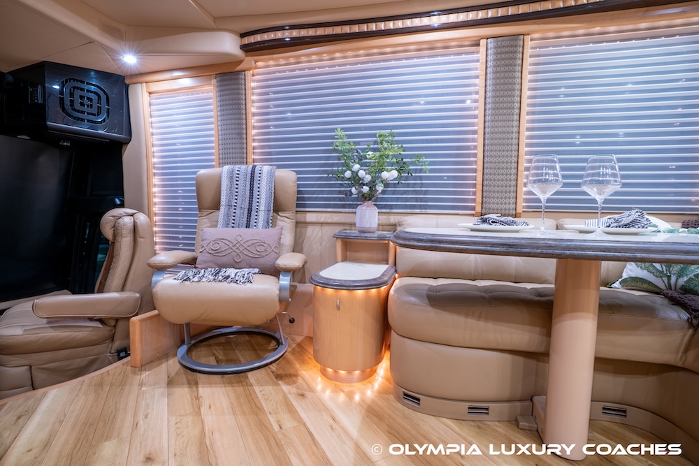 2009 Prevost Liberty  H3-45 For Sale