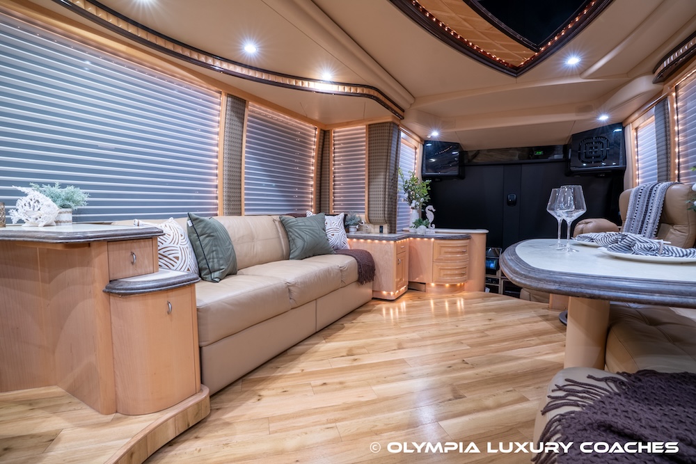 2009 Prevost Liberty  H3-45 For Sale