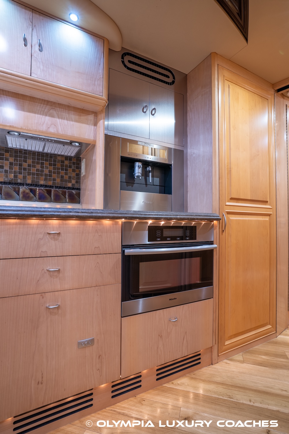 2009 Prevost Liberty  H3-45 For Sale