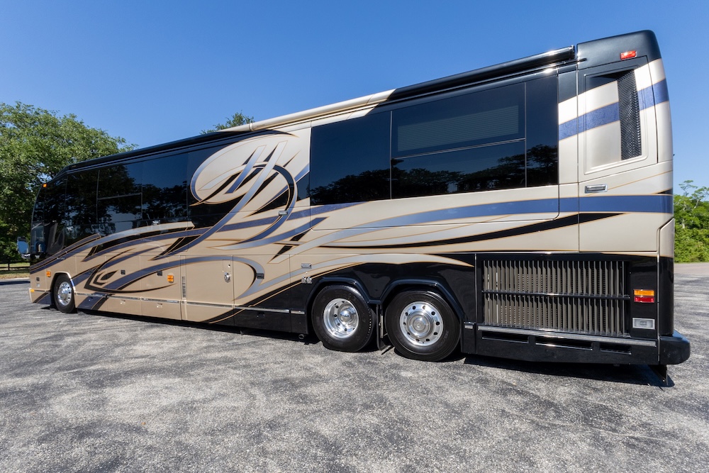 2009 Prevost Liberty H3-45 For Sale