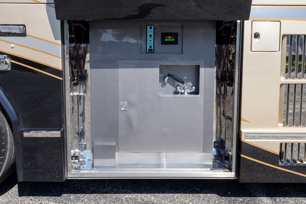 2009 Prevost Liberty H3-45 For Sale
