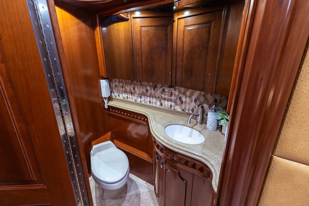 2009 Prevost  Liberty H3-45 For Sale