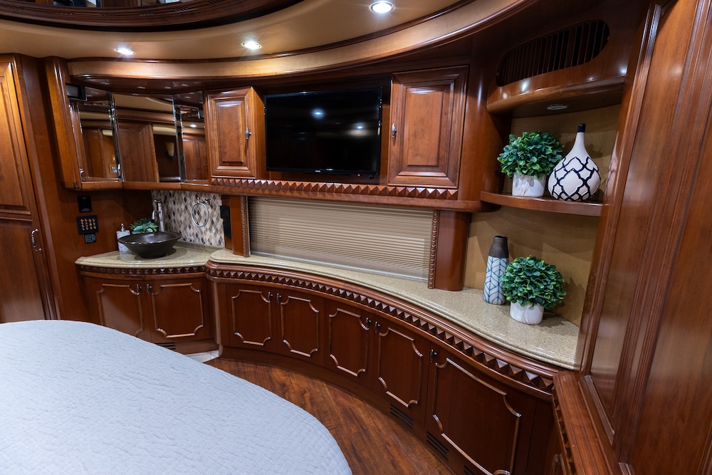 2009 Prevost  Liberty H3-45 For Sale