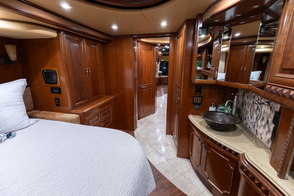 2009 Prevost  Liberty H3-45 For Sale